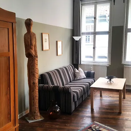 Kunsthaus Mit Fruehstueck Im Theophano 4*