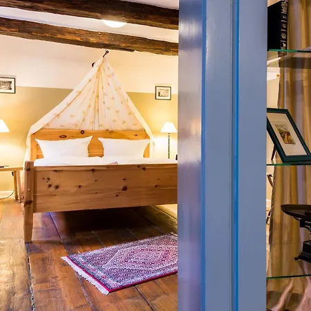 Kunsthaus Mit Fruehstueck Im Theophano