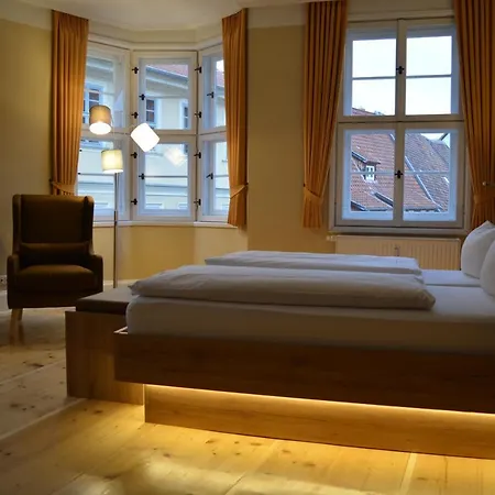 Kunsthaus Mit Frühstück Im Theophano