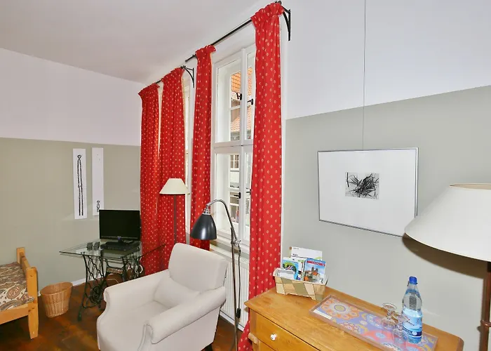 Kunsthaus Mit Fruehstueck Im Theophano Pensionat Quedlinburg