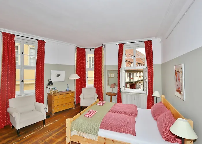 Kunsthaus Mit Fruehstueck Im Theophano 4*