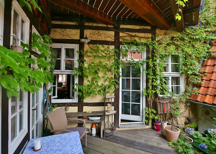 Kunsthaus Mit Fruehstueck Im Theophano Pensionat Quedlinburg