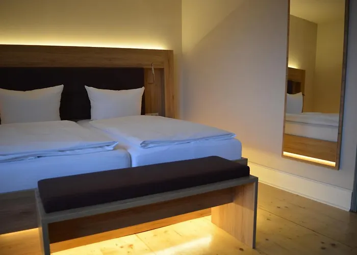 Pensionat Kunsthaus Mit Fruehstueck Im Theophano